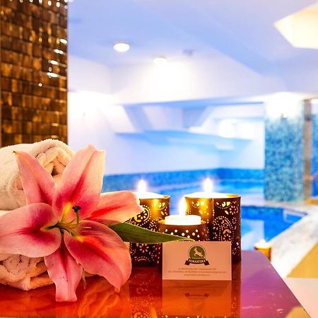 Family Hotel Romantika Velingrad Ngoại thất bức ảnh