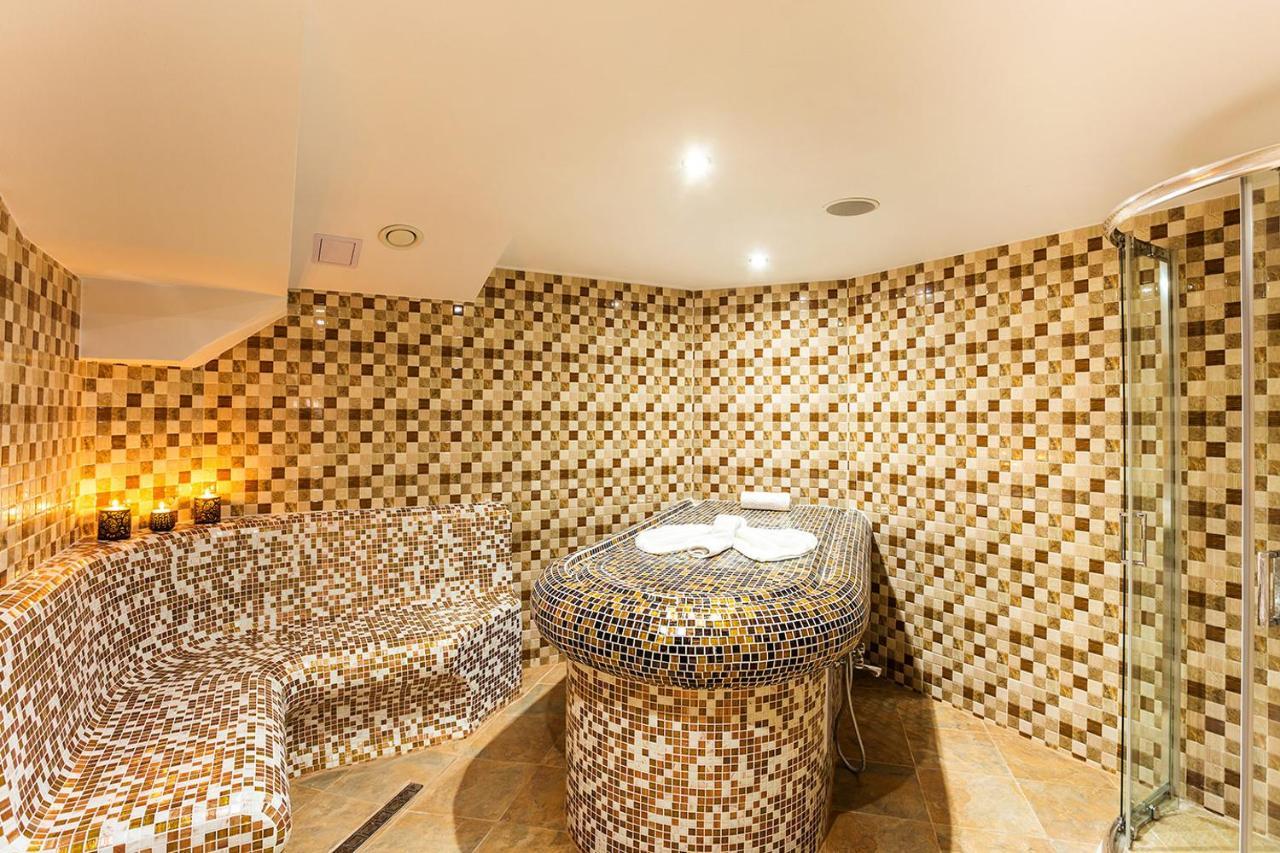Family Hotel Romantika Velingrad Ngoại thất bức ảnh