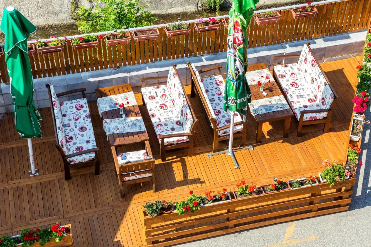 Family Hotel Romantika Velingrad Ngoại thất bức ảnh